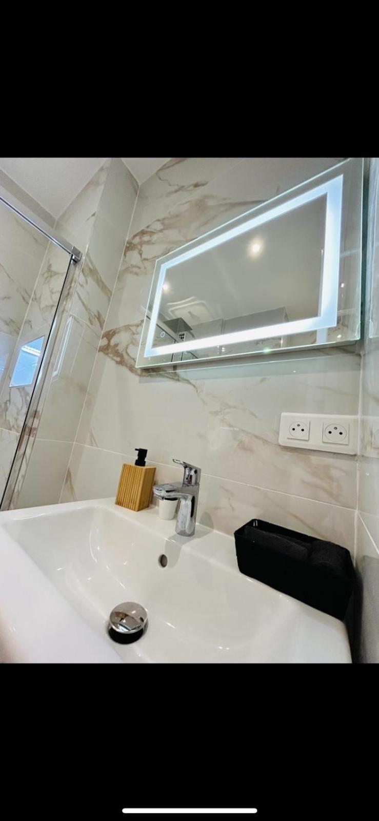 Studio Promenade Des Anglais Apartment Nice Exterior photo